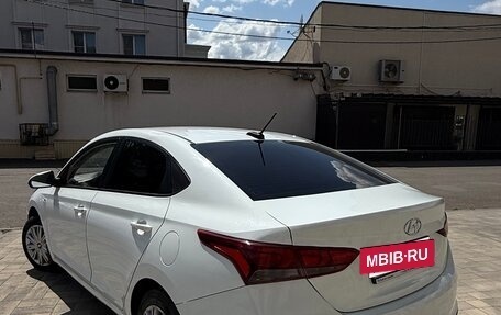 Hyundai Solaris II рестайлинг, 2020 год, 950 000 рублей, 11 фотография