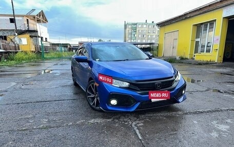 Honda Civic IX, 2018 год, 1 950 000 рублей, 2 фотография