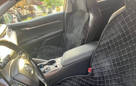 Toyota Camry, 2019 год, 2 800 000 рублей, 6 фотография