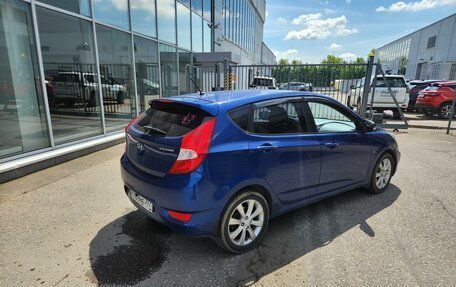 Hyundai Solaris II рестайлинг, 2011 год, 455 000 рублей, 3 фотография
