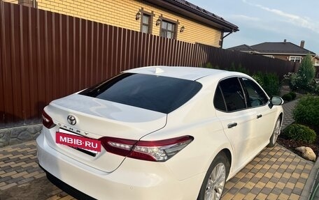 Toyota Camry, 2019 год, 2 800 000 рублей, 22 фотография