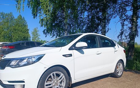 KIA Rio III рестайлинг, 2017 год, 1 208 000 рублей, 2 фотография