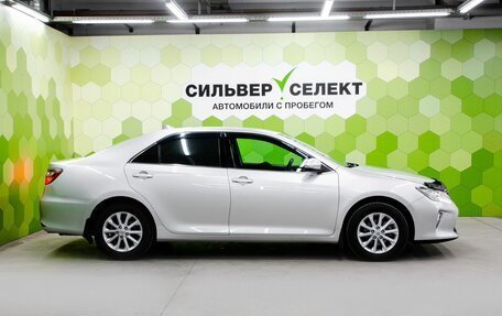 Toyota Camry, 2015 год, 1 600 000 рублей, 8 фотография