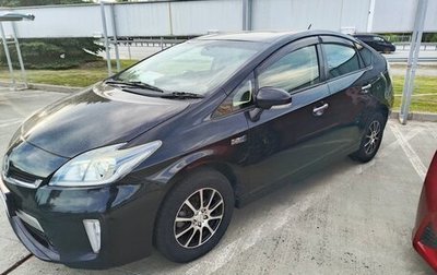 Toyota Prius, 2013 год, 1 450 000 рублей, 1 фотография