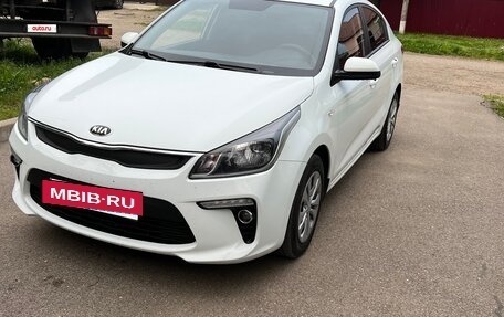 KIA Rio IV, 2018 год, 1 050 000 рублей, 7 фотография