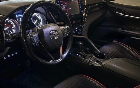 Toyota Camry, 2021 год, 3 700 000 рублей, 15 фотография
