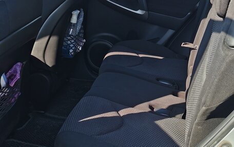 Toyota RAV4, 2006 год, 1 150 000 рублей, 4 фотография