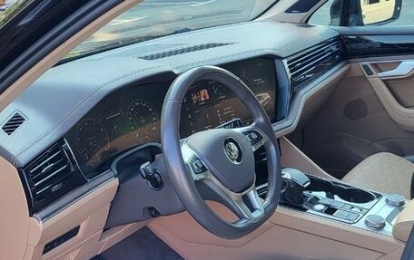 Volkswagen Touareg III, 2019 год, 5 250 000 рублей, 21 фотография