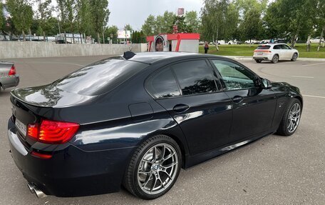 BMW 5 серия, 2014 год, 1 800 000 рублей, 3 фотография