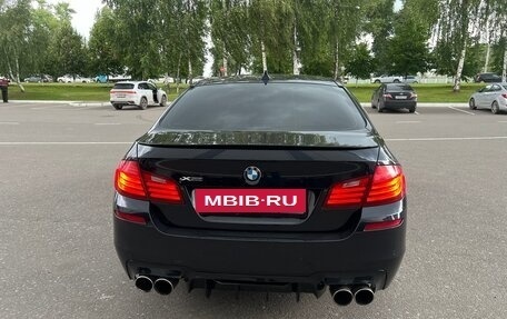 BMW 5 серия, 2014 год, 1 800 000 рублей, 4 фотография