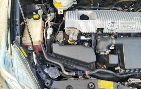 Toyota Prius, 2013 год, 1 450 000 рублей, 3 фотография