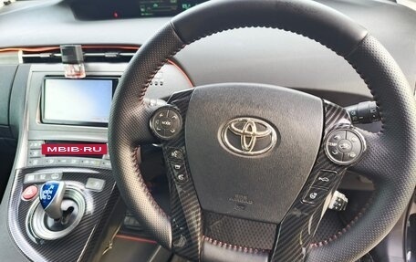 Toyota Prius, 2013 год, 1 450 000 рублей, 8 фотография
