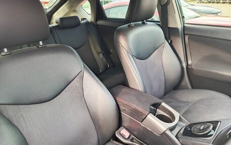 Toyota Prius, 2013 год, 1 450 000 рублей, 10 фотография