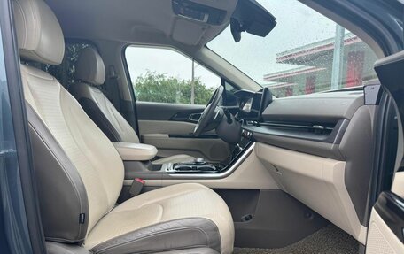 KIA Carnival, 2020 год, 3 999 999 рублей, 17 фотография