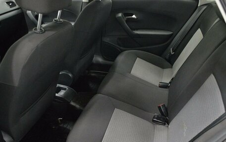 Volkswagen Polo VI (EU Market), 2015 год, 770 000 рублей, 11 фотография