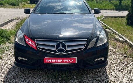 Mercedes-Benz E-Класс, 2011 год, 1 300 000 рублей, 1 фотография
