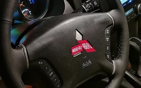 Mitsubishi Pajero IV, 2008 год, 1 350 000 рублей, 2 фотография