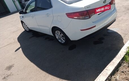 KIA Rio III рестайлинг, 2016 год, 1 120 000 рублей, 5 фотография