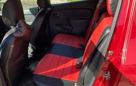 Renault Sandero II рестайлинг, 2018 год, 950 000 рублей, 7 фотография