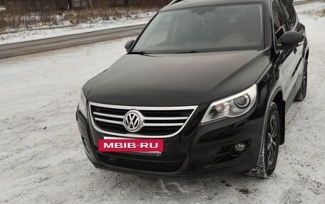 Volkswagen Tiguan I, 2010 год, 1 200 000 рублей, 2 фотография
