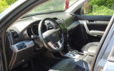 KIA Sorento II рестайлинг, 2012 год, 1 700 000 рублей, 9 фотография