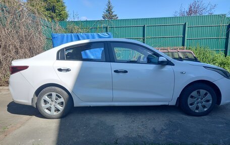 KIA Rio IV, 2018 год, 785 000 рублей, 5 фотография