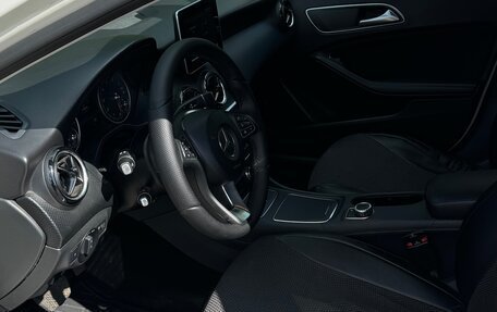 Mercedes-Benz A-Класс, 2017 год, 1 500 000 рублей, 5 фотография
