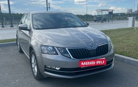 Skoda Octavia, 2017 год, 1 750 000 рублей, 10 фотография