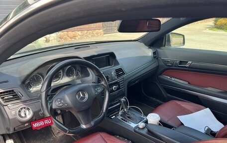 Mercedes-Benz E-Класс, 2011 год, 1 300 000 рублей, 7 фотография