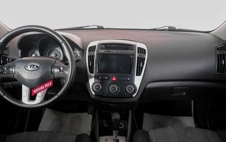 KIA cee'd I рестайлинг, 2010 год, 899 000 рублей, 14 фотография