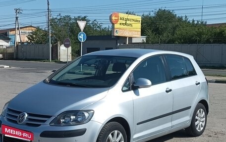 Volkswagen Golf Plus I, 2006 год, 800 000 рублей, 2 фотография