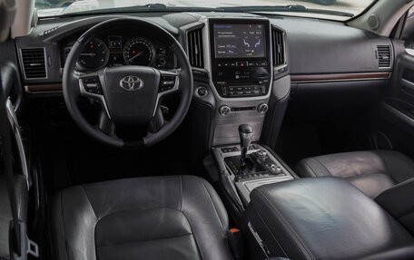 Toyota Land Cruiser 200, 2016 год, 4 400 000 рублей, 6 фотография