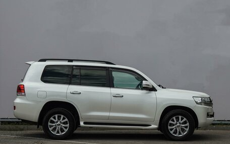 Toyota Land Cruiser 200, 2016 год, 4 400 000 рублей, 5 фотография