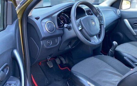 Renault Sandero II рестайлинг, 2017 год, 875 000 рублей, 2 фотография