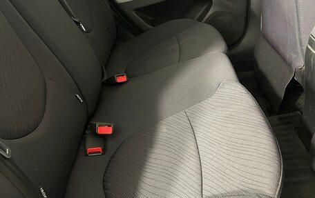 Hyundai Solaris II рестайлинг, 2014 год, 932 000 рублей, 23 фотография