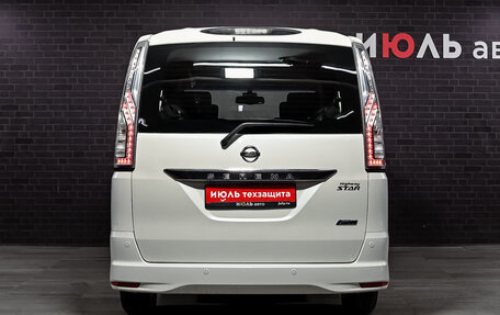 Nissan Serena IV, 2015 год, 1 675 000 рублей, 5 фотография