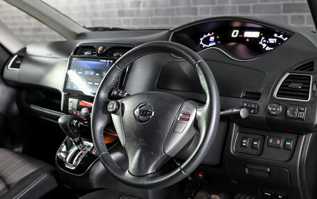 Nissan Serena IV, 2015 год, 1 675 000 рублей, 12 фотография