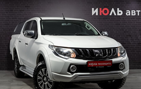Mitsubishi L200 IV рестайлинг, 2018 год, 2 140 000 рублей, 3 фотография