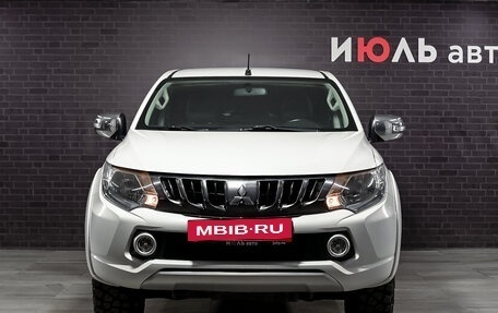 Mitsubishi L200 IV рестайлинг, 2018 год, 2 140 000 рублей, 2 фотография