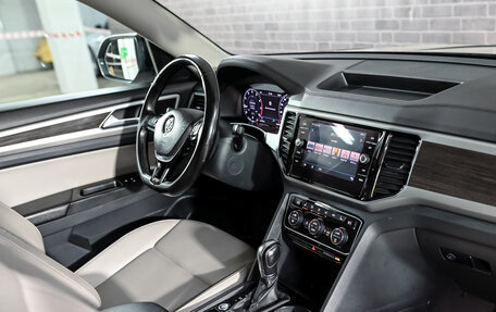 Volkswagen Teramont I, 2018 год, 3 750 000 рублей, 19 фотография