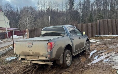 Mitsubishi L200 IV рестайлинг, 2007 год, 1 030 000 рублей, 4 фотография