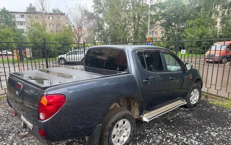 Mitsubishi L200 IV рестайлинг, 2007 год, 1 030 000 рублей, 11 фотография