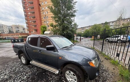 Mitsubishi L200 IV рестайлинг, 2007 год, 1 030 000 рублей, 10 фотография