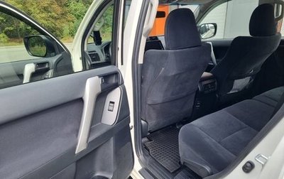 Toyota Land Cruiser Prado 150 рестайлинг 2, 2021 год, 5 700 000 рублей, 1 фотография