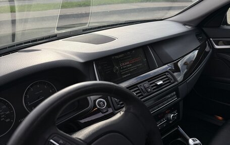 BMW 5 серия, 2015 год, 1 850 000 рублей, 11 фотография