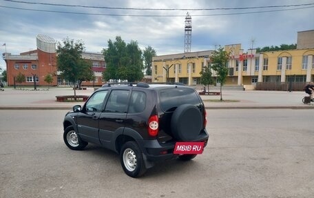 Chevrolet Niva I рестайлинг, 2018 год, 760 000 рублей, 6 фотография