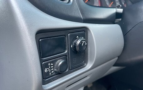 Nissan Almera Classic, 2011 год, 635 000 рублей, 19 фотография