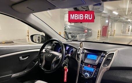 Hyundai i30 II рестайлинг, 2013 год, 950 000 рублей, 7 фотография