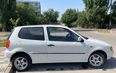 Volkswagen Polo III рестайлинг, 1999 год, 205 000 рублей, 3 фотография