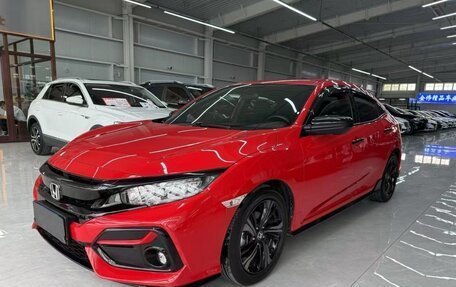 Honda Civic, 2021 год, 1 820 000 рублей, 2 фотография